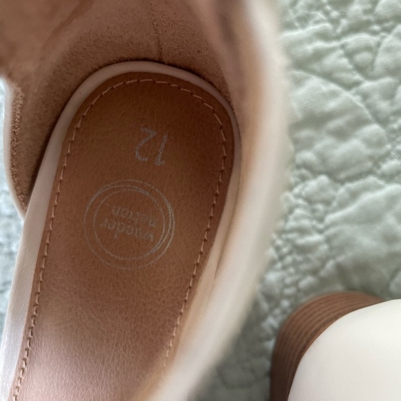 Wonder Nation Shoes - Picture 4 of 4